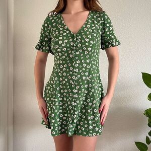 Green Floral Dress Medium Button Up V Neck Short Sleeve Mini Medium Boho Womens